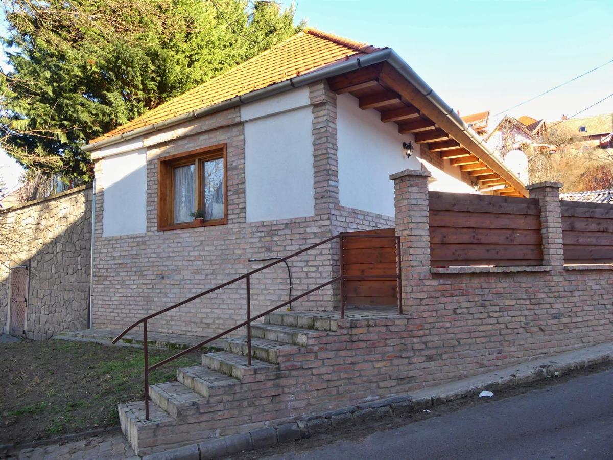 Ferienwohnung Csuecsoek Vendeghaz Erlau Exterior foto